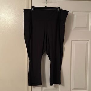 LIVI soft capri leggings